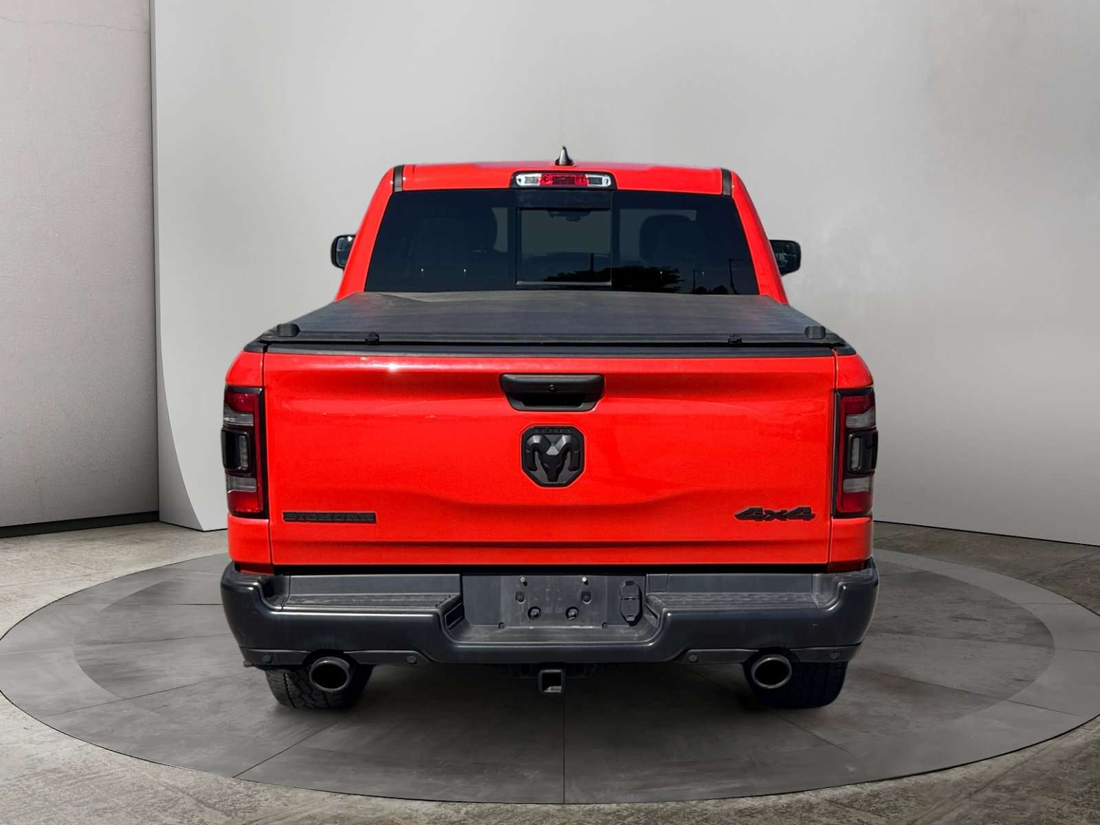 2021 RAM 1500 BIG HORN / 5.7L HEMI / LEVEL 2 EQUIPMENT  / BUIT T — снимка 1