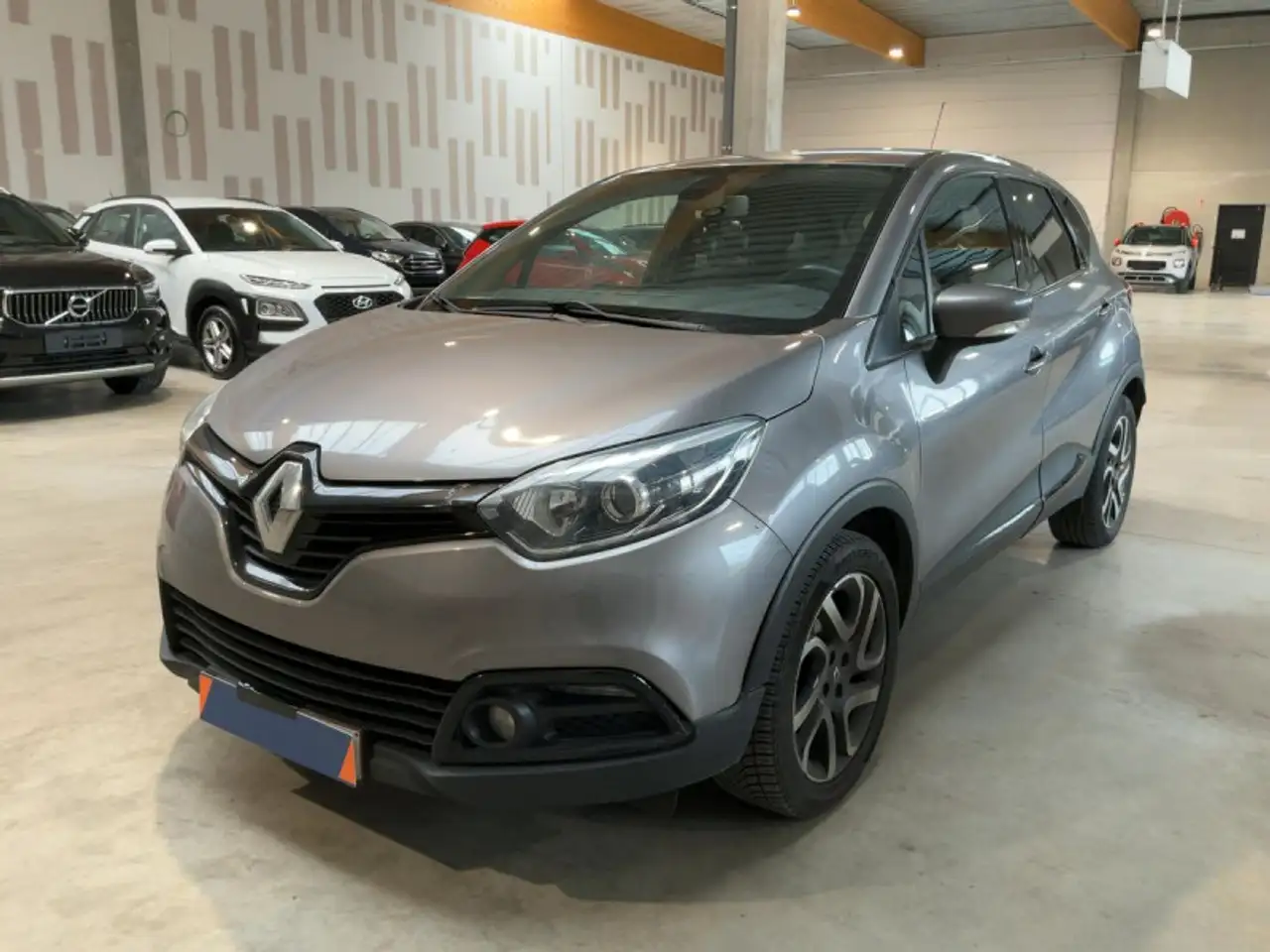 Renault Captur 0.9 TCE 90CH STOP\\u0026START ENERGY INT