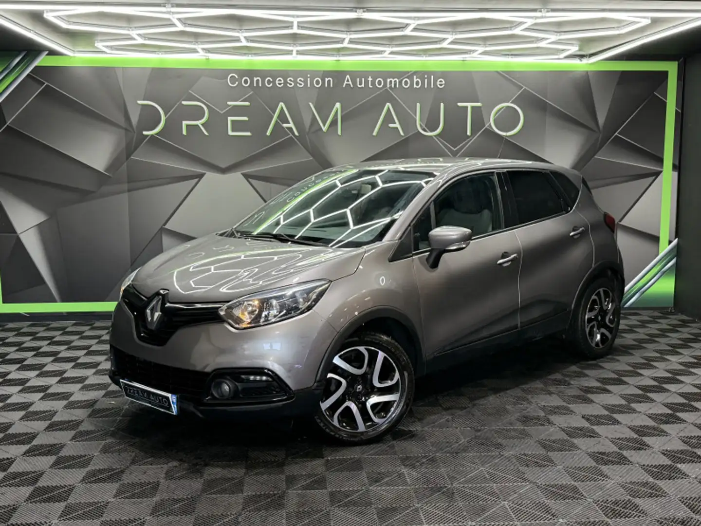 Renault Captur 0.9 TCE 90CH STOP\u0026START ENERGY INTENS ECO² Gris - 1