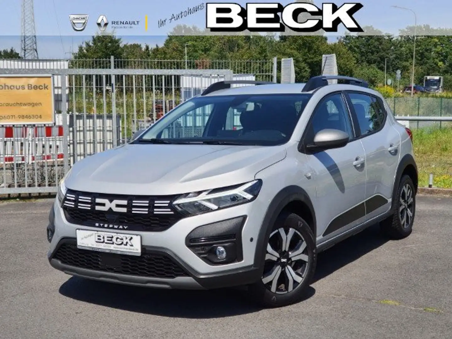 Dacia Sandero Stepway Expression TCe 90 | Garantie 03/26,Klima,N Silber - 1