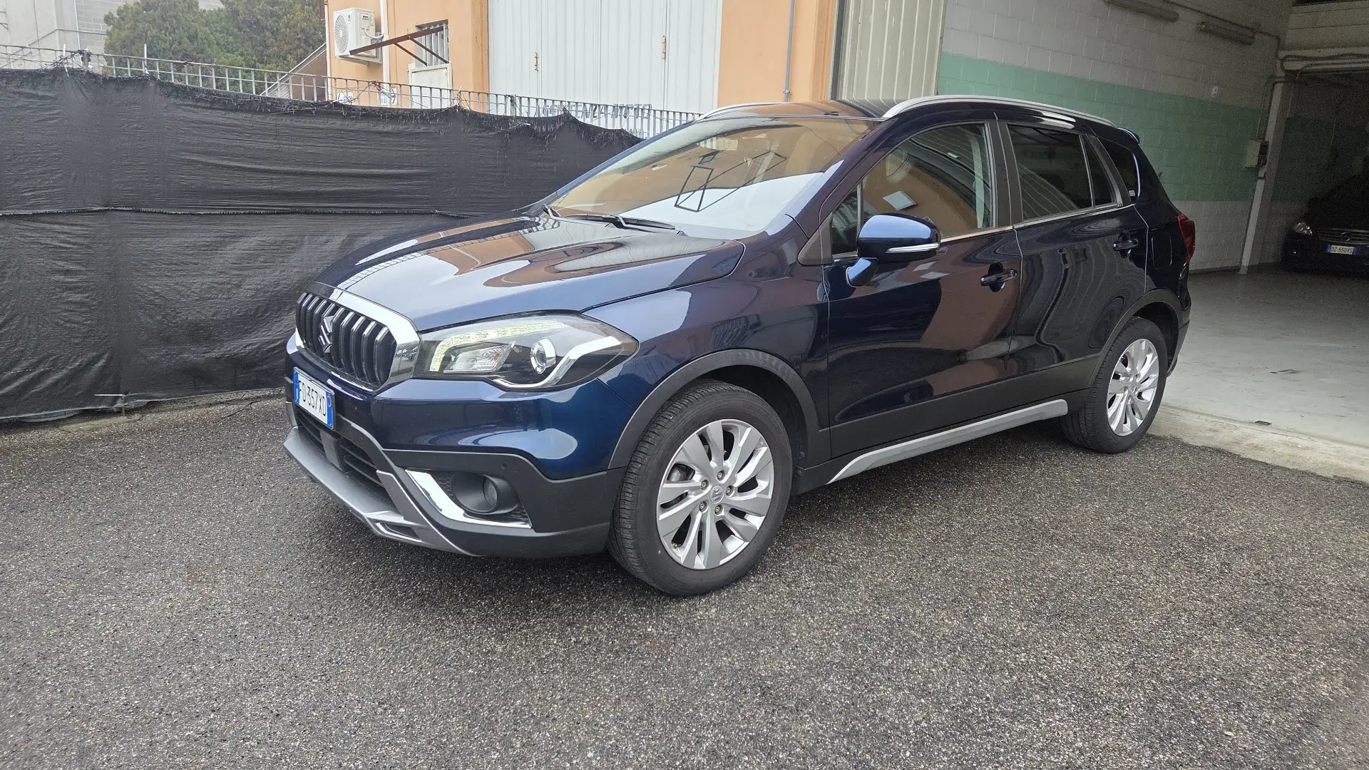 Suzuki S-Cross S-Cross 1.0 Boosterjet Cool (82 w) Albastru - 1