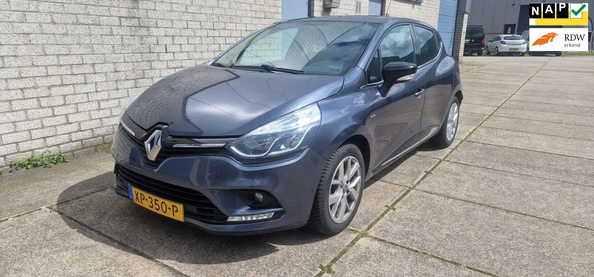 Renault Clio 0.9 TCe Limited 2e eigenaar Navigatie NAP Gris - 1