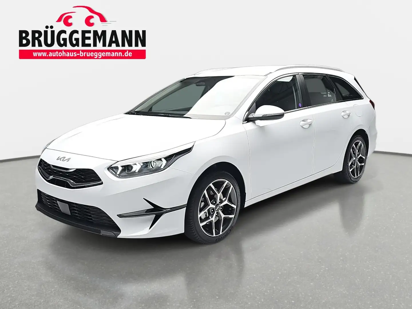 Kia Ceed SW / cee'd SW CEED SW 1.5 T-GDI DCT7 SPIRIT MJ25 LED SITZH. NAVI Biały - 1