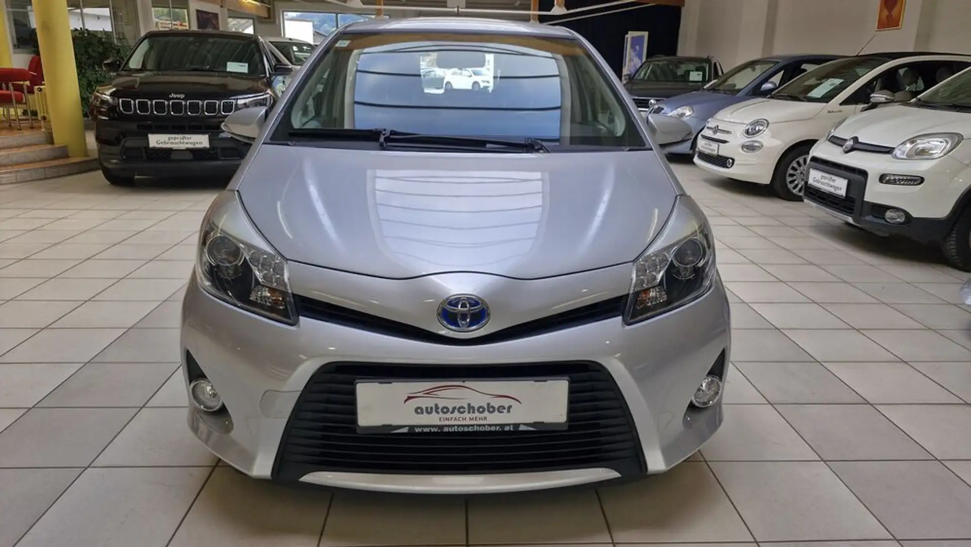 Toyota Yaris 1,5VVTi  Hybrid Active Silber - 2