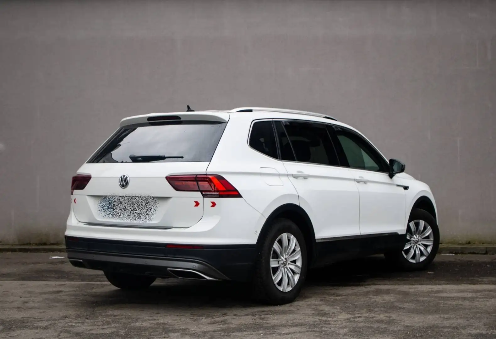 Volkswagen Tiguan Allspace Tiguan Allspace 2.0 TDI SCR DSG Trendline Weiß - 2