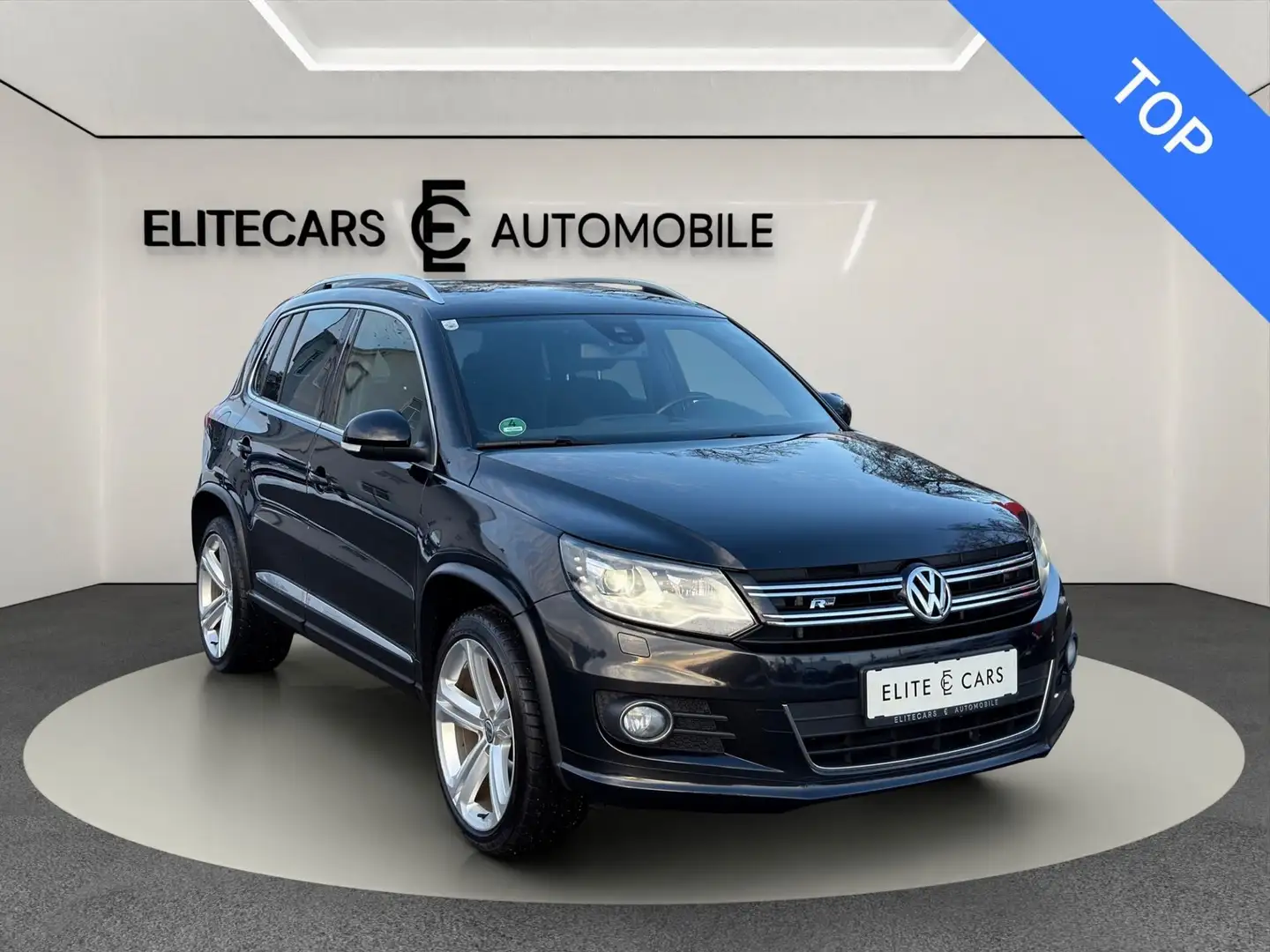 Volkswagen Tiguan 2,0 TDI R-LINE / 4MOTION / RÜCKFAHRKAMMERA / VOLL Schwarz - 1