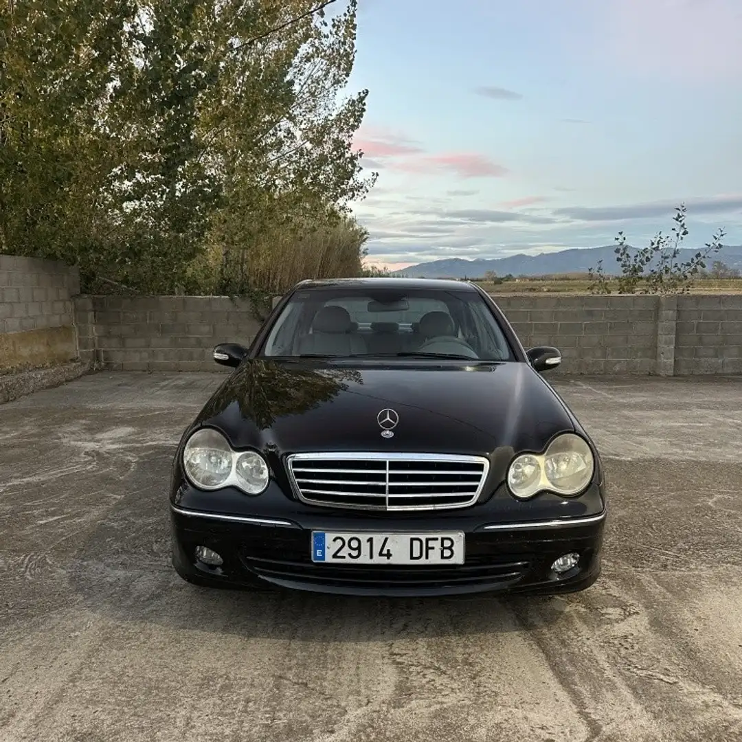 Mercedes-Benz C 220 CDI Avantgarde Negro - 2