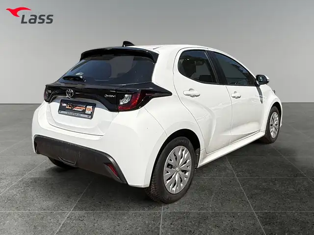 Toyota Yaris view 6