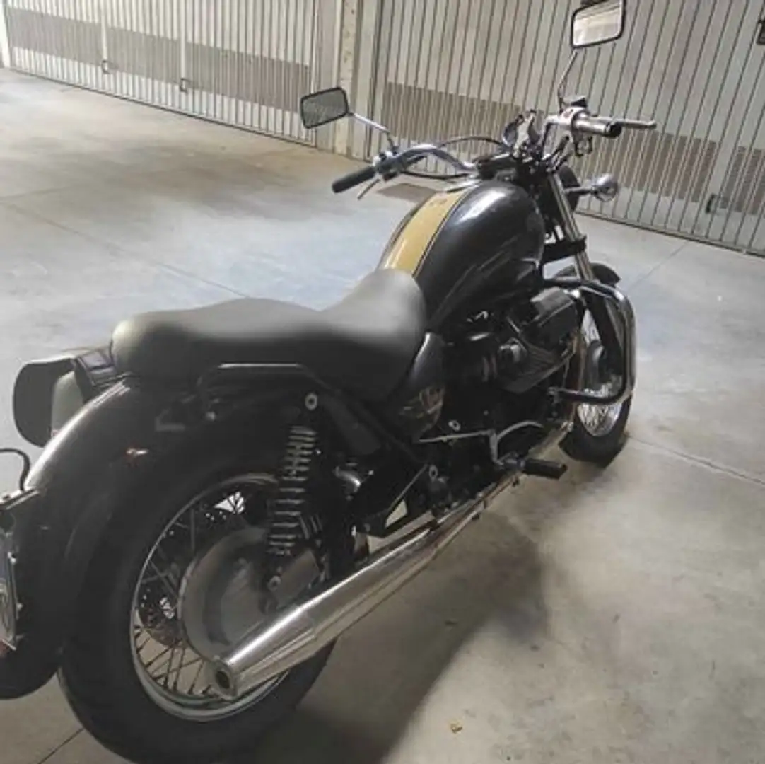 Moto Guzzi California 1100 Stone Schwarz - 2