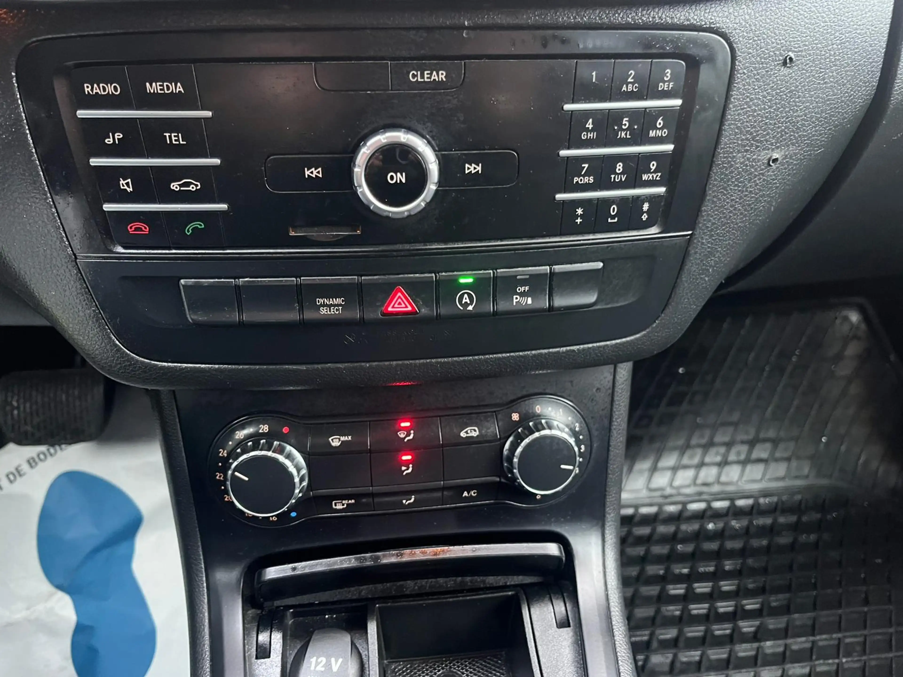 Mercedes-Benz B 220 d Automaat Cruise Airco Pdc Voor En Achter 1e Eige — photo 14