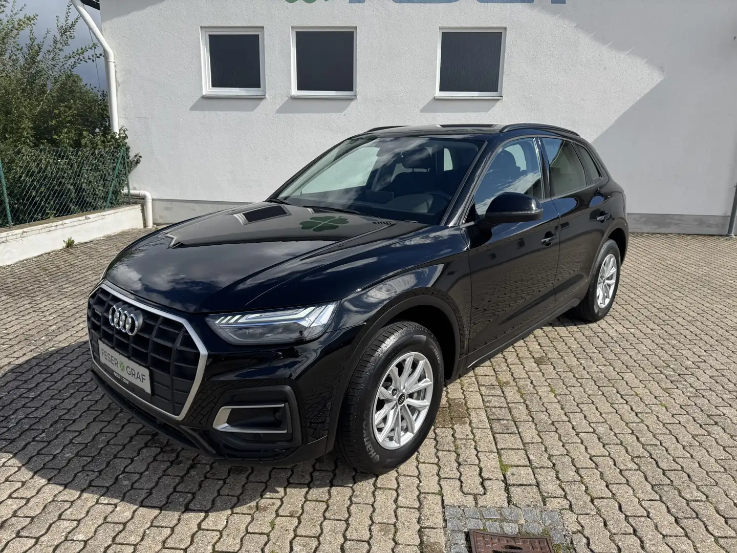 Audi Q5 40 TDI Qu. S-Tr. ACC KAMERA MATRIX Schwarz - 2