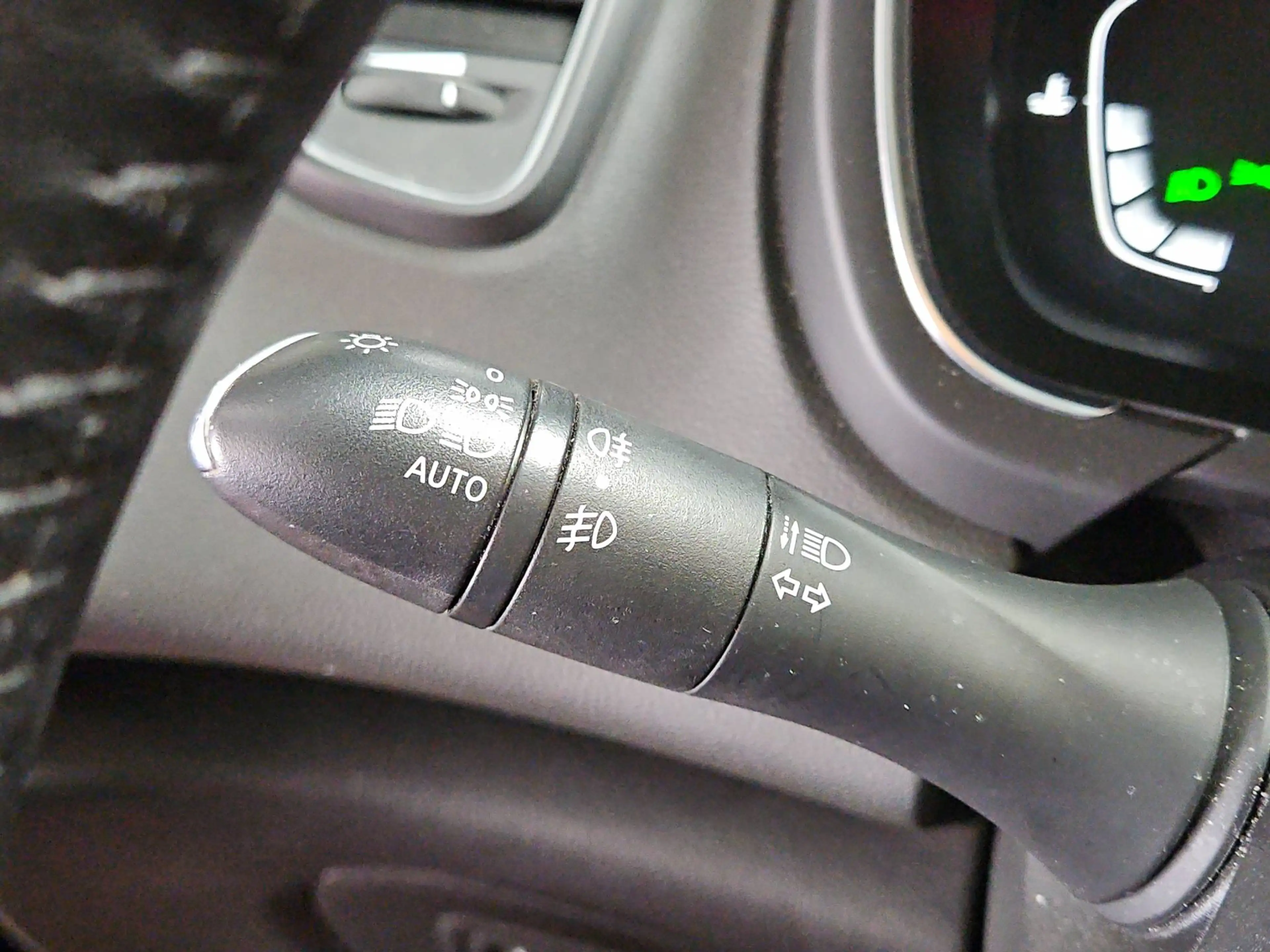 Renault Scenic Scenic 1.33 TCe Intens GPF (EU6.2) — photo 11