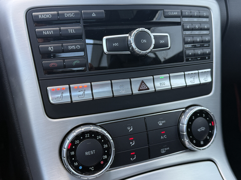 Mercedes-Benz SLK 200 CarbonLOOK Edition Navigatie/18inch. — photo 14