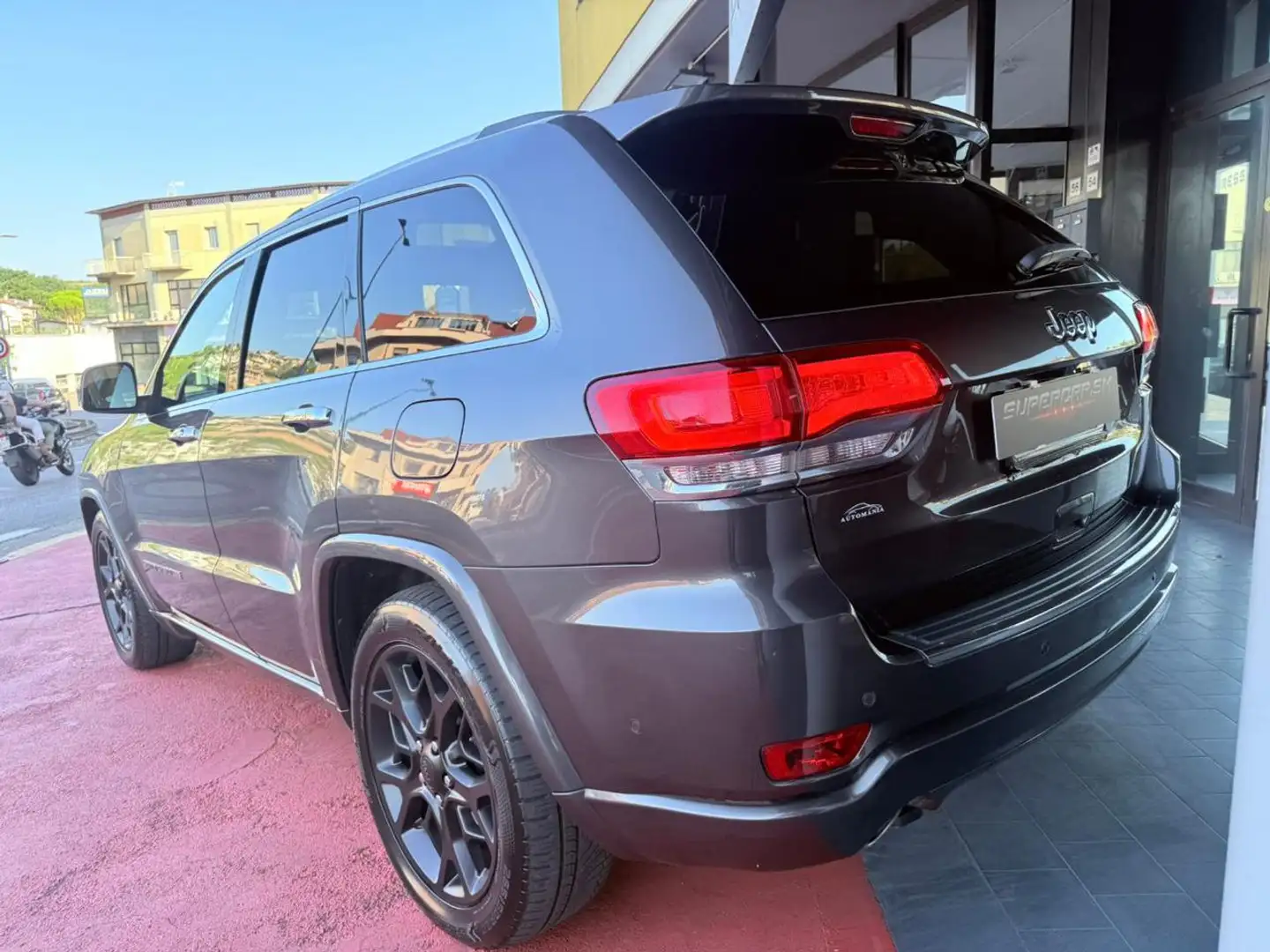 Jeep Grand Cherokee Overland  PANORAMA 20 SEDILI VENTILATI GARANZIA Gris - 2