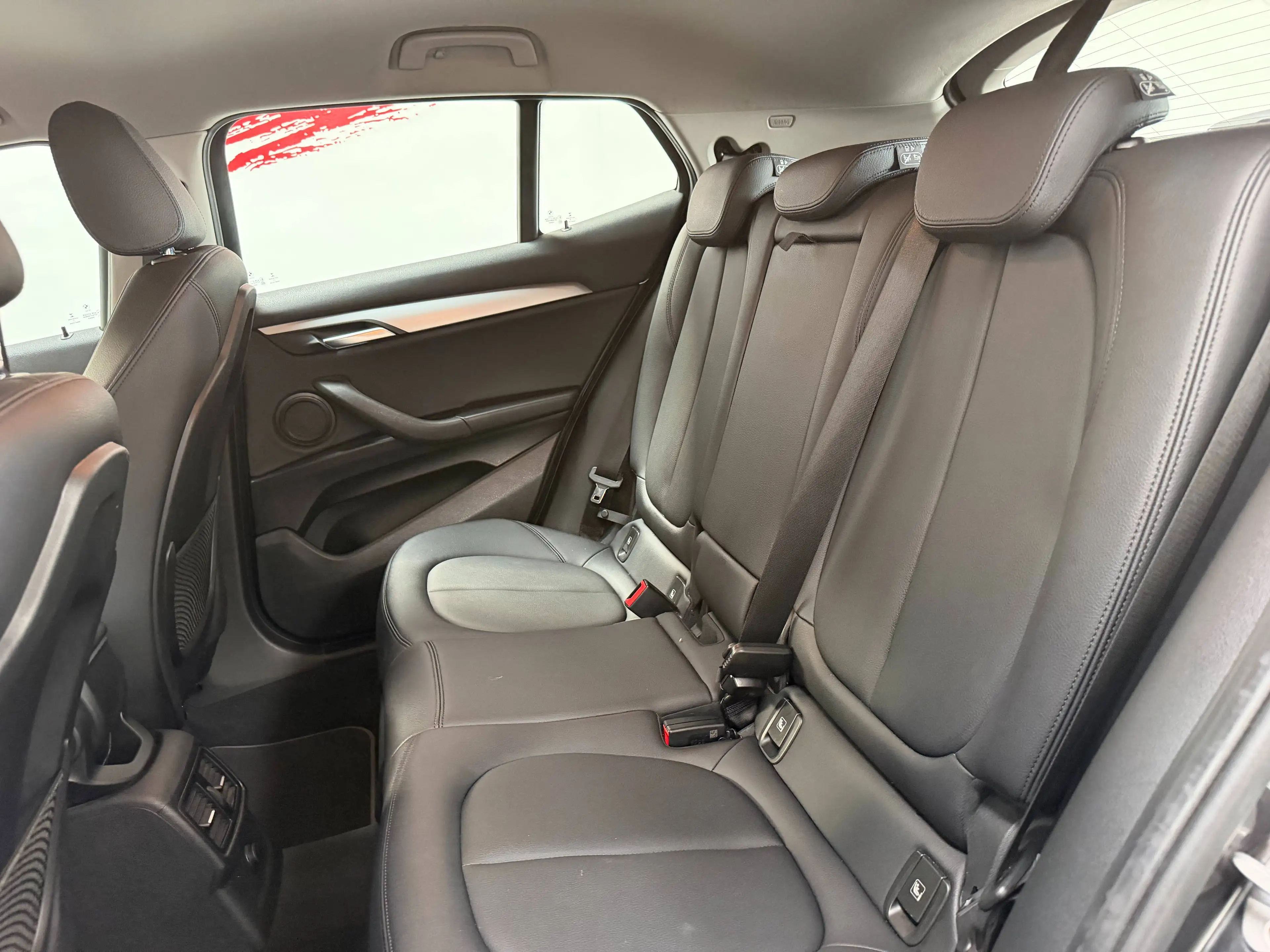 BMW X2 X2 2.0 dA sDrive18 — photo 9