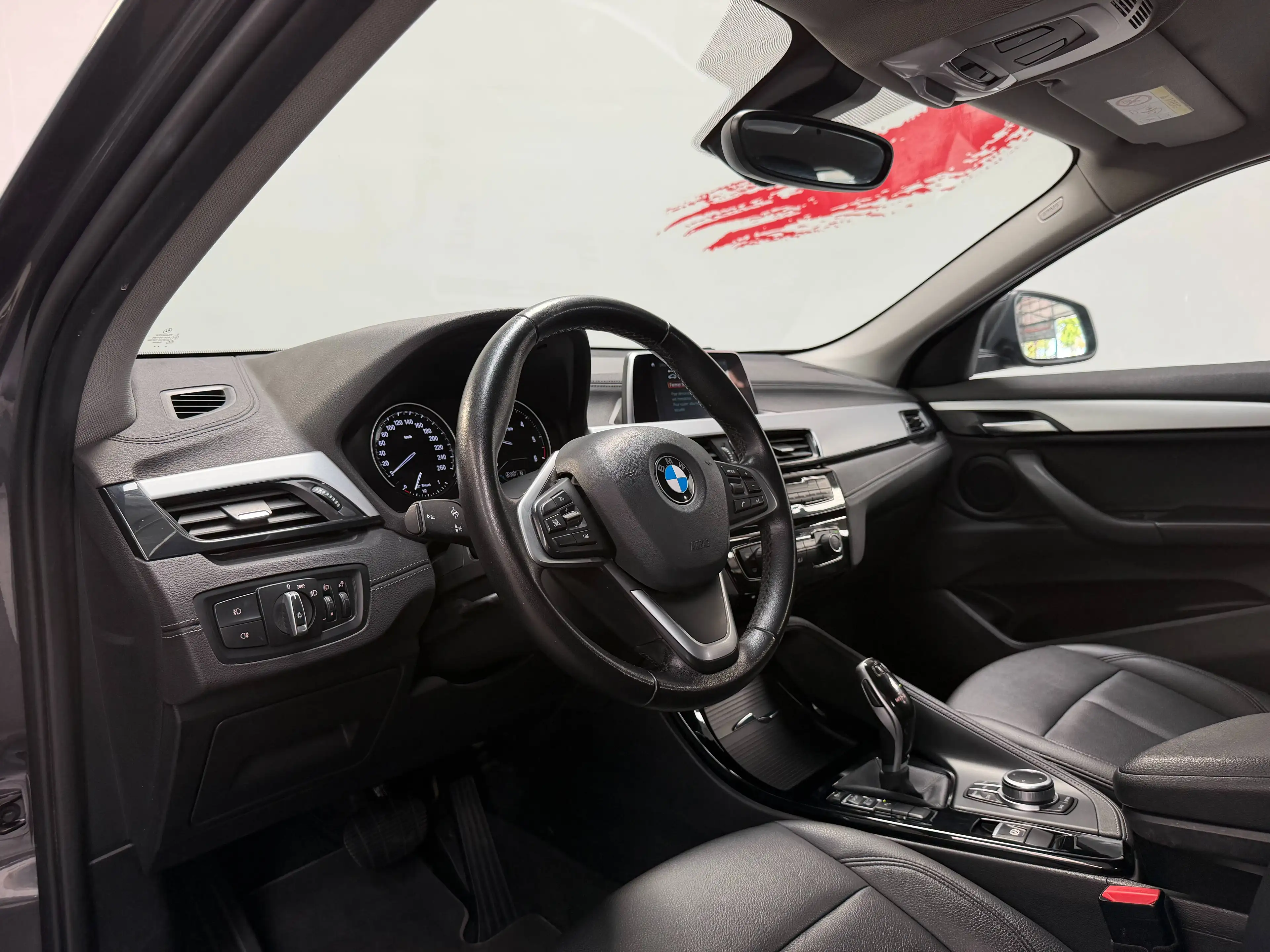 BMW X2 X2 2.0 dA sDrive18 — photo 10