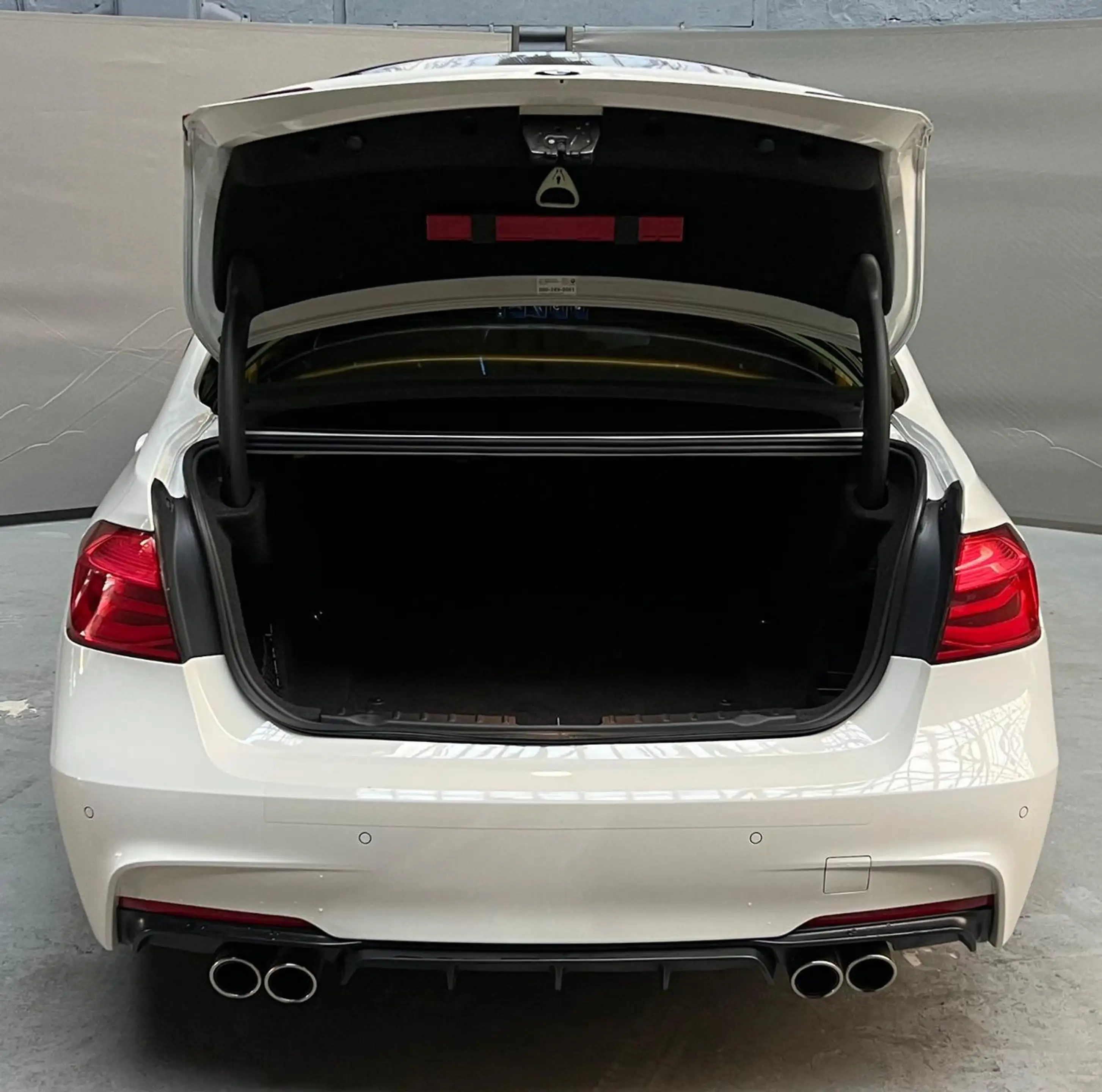 BMW 328 i 330i M-Sportpaket LCI SSD LED HUD Leder — photo 11