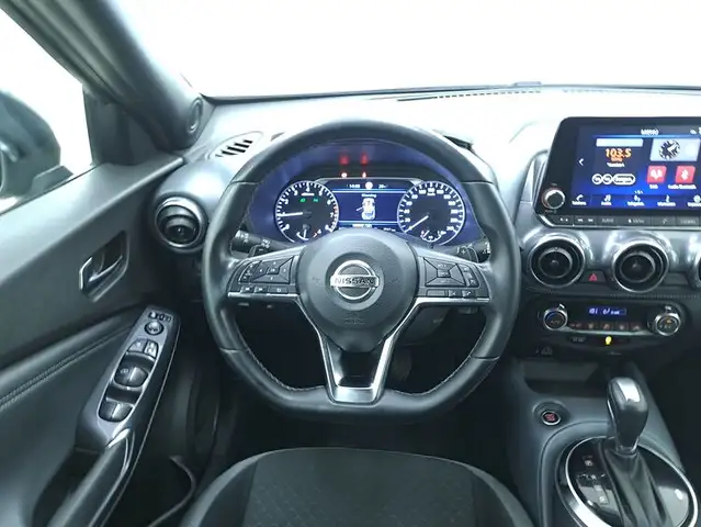 Nissan Juke view 11
