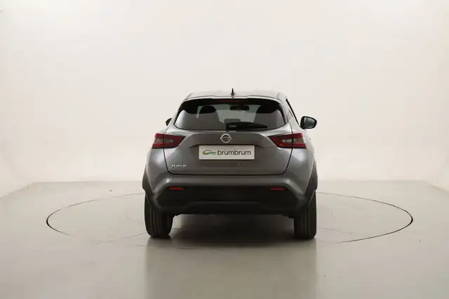 Nissan Juke view 4