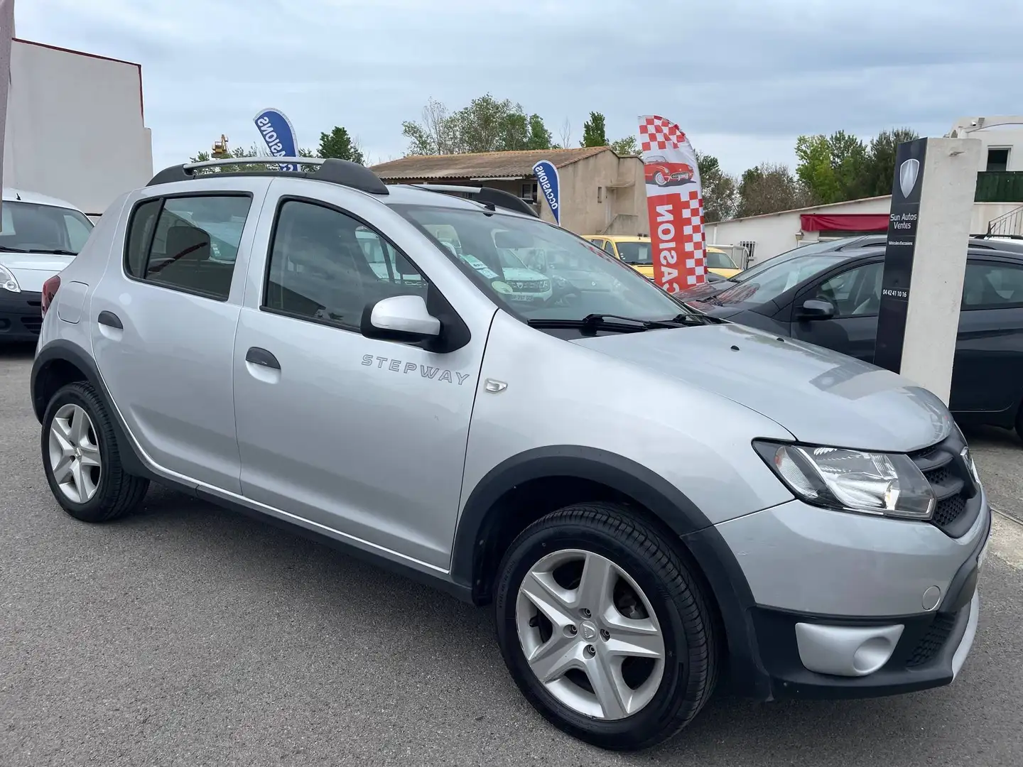Dacia Sandero II 1.5 dCi 90 eco² Stepway Ambiance Grau - 2