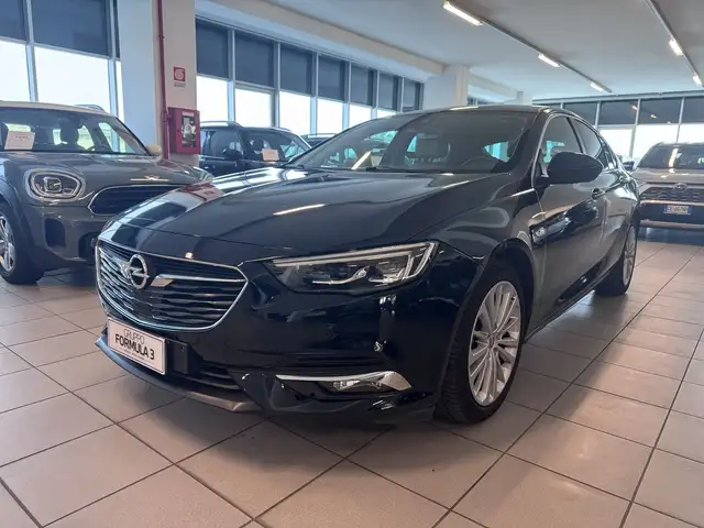 Opel Insignia 1.6 CDTI 136CV 4 porte aut. Cosmo Business