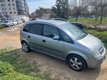 Meriva 1.7DTi Essentia Essentia