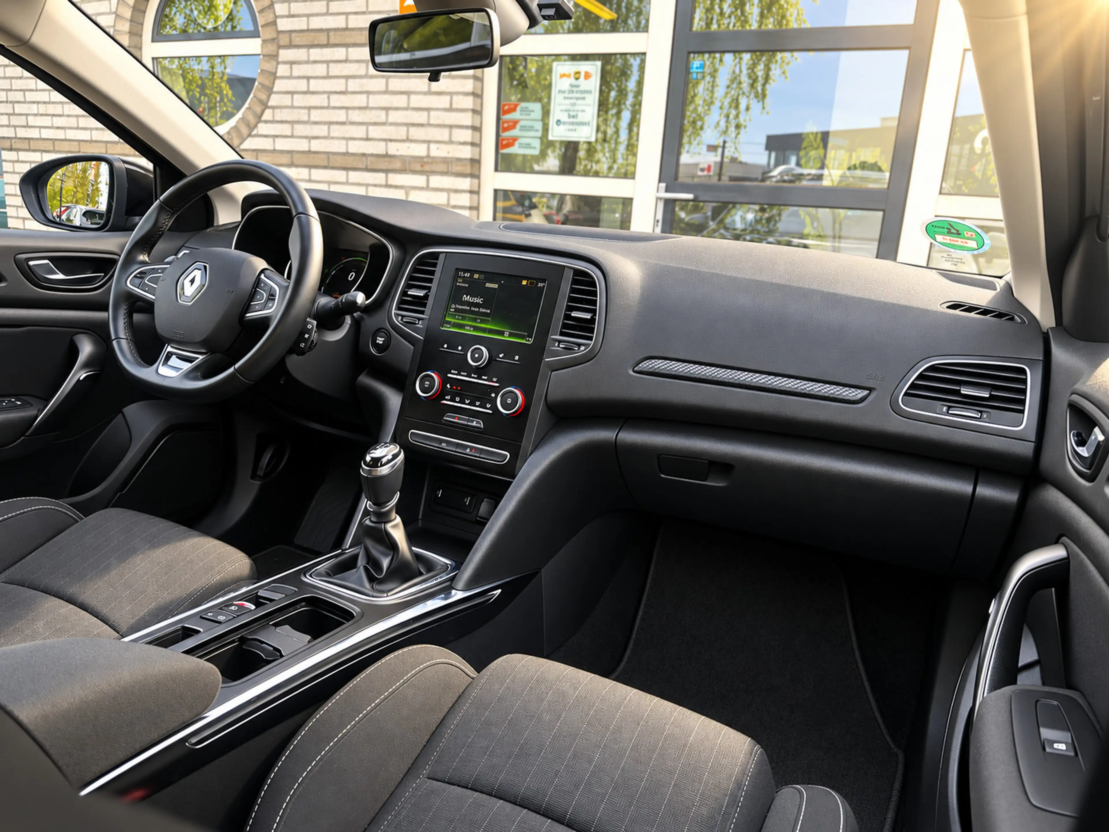 Renault Megane Estate 1.3 TCe Limited |Cruise|Navi|PDC|NAP| — photo 14