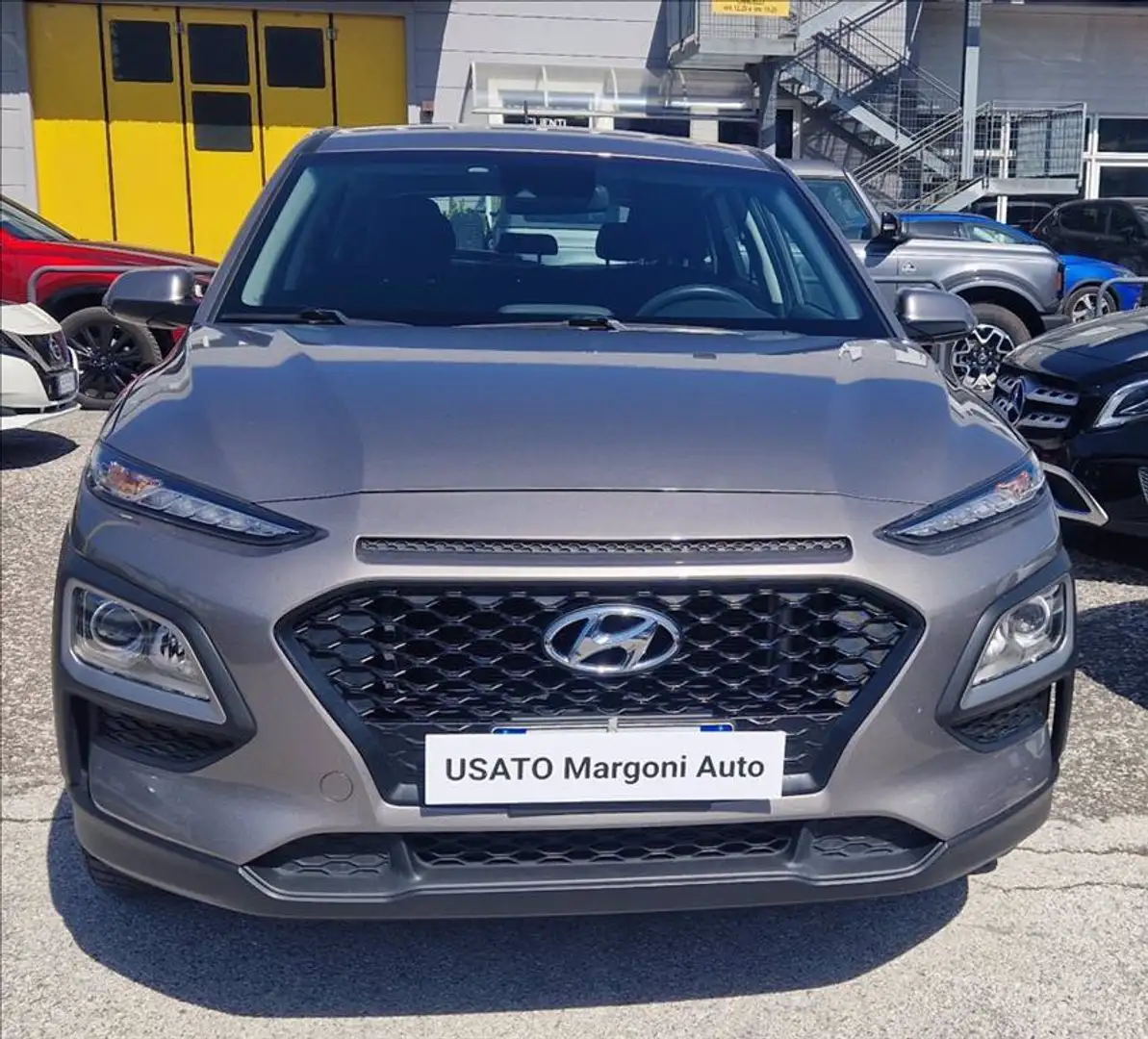 Hyundai KONA 1.0 t-gdi Classic 2wd 120cv Gris - 2