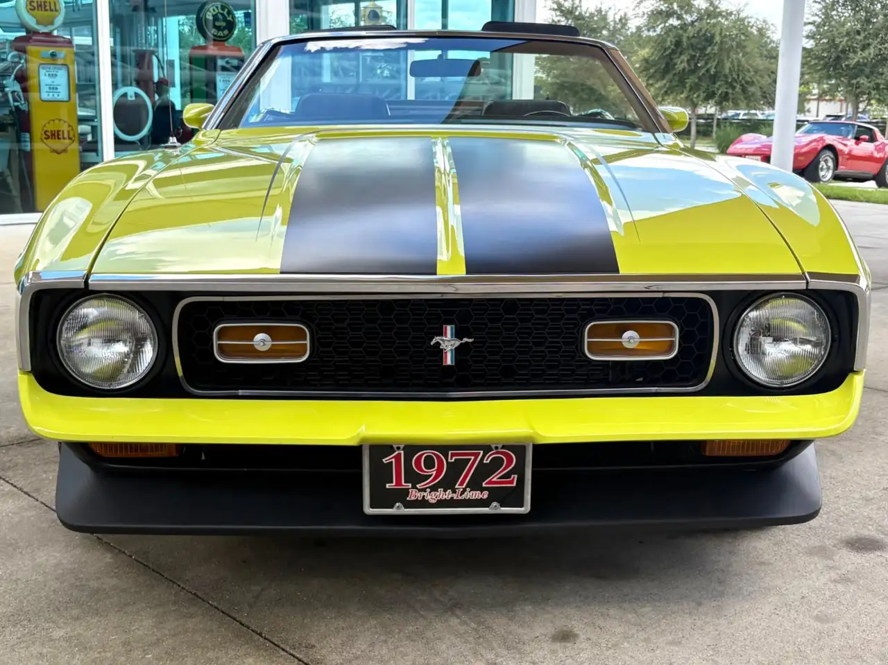 Ford Mustang Base, foto 2