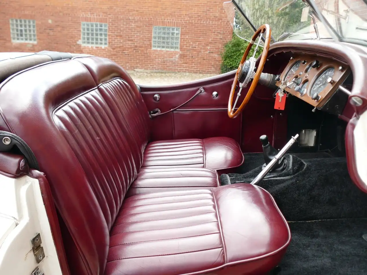 Jaguar XK 140 OTS 50 Jahre in einer Hand!, foto 10