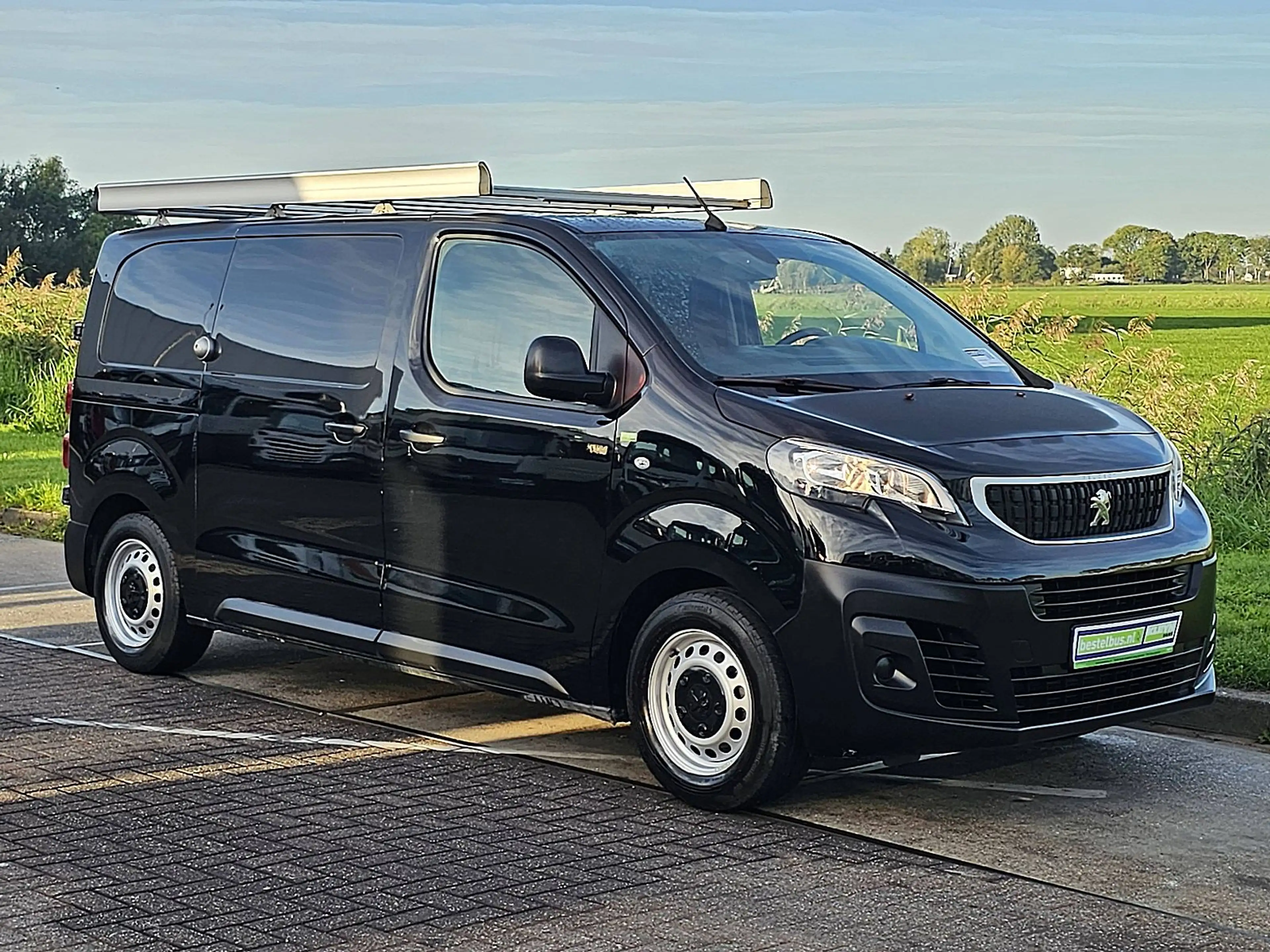 Peugeot Expert 1.6 ac 3-zits EURO6 — photo 5