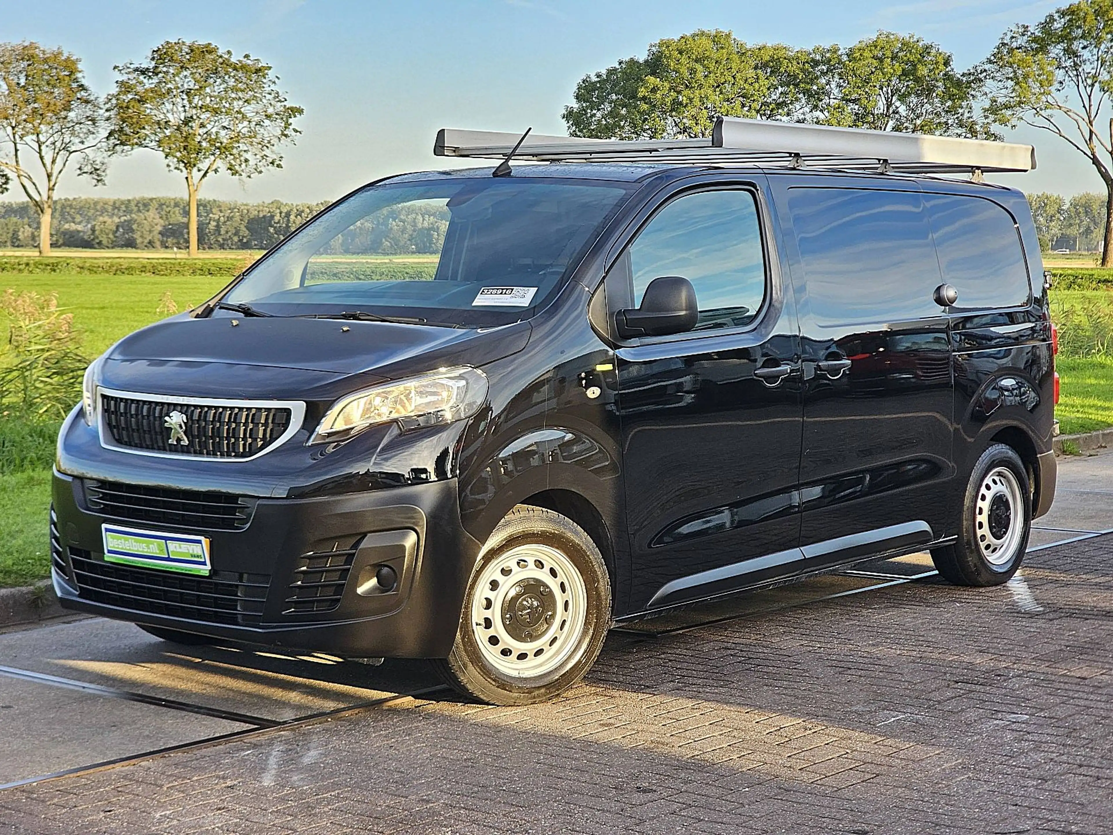 Peugeot Expert 1.6 ac 3-zits EURO6 — photo 2