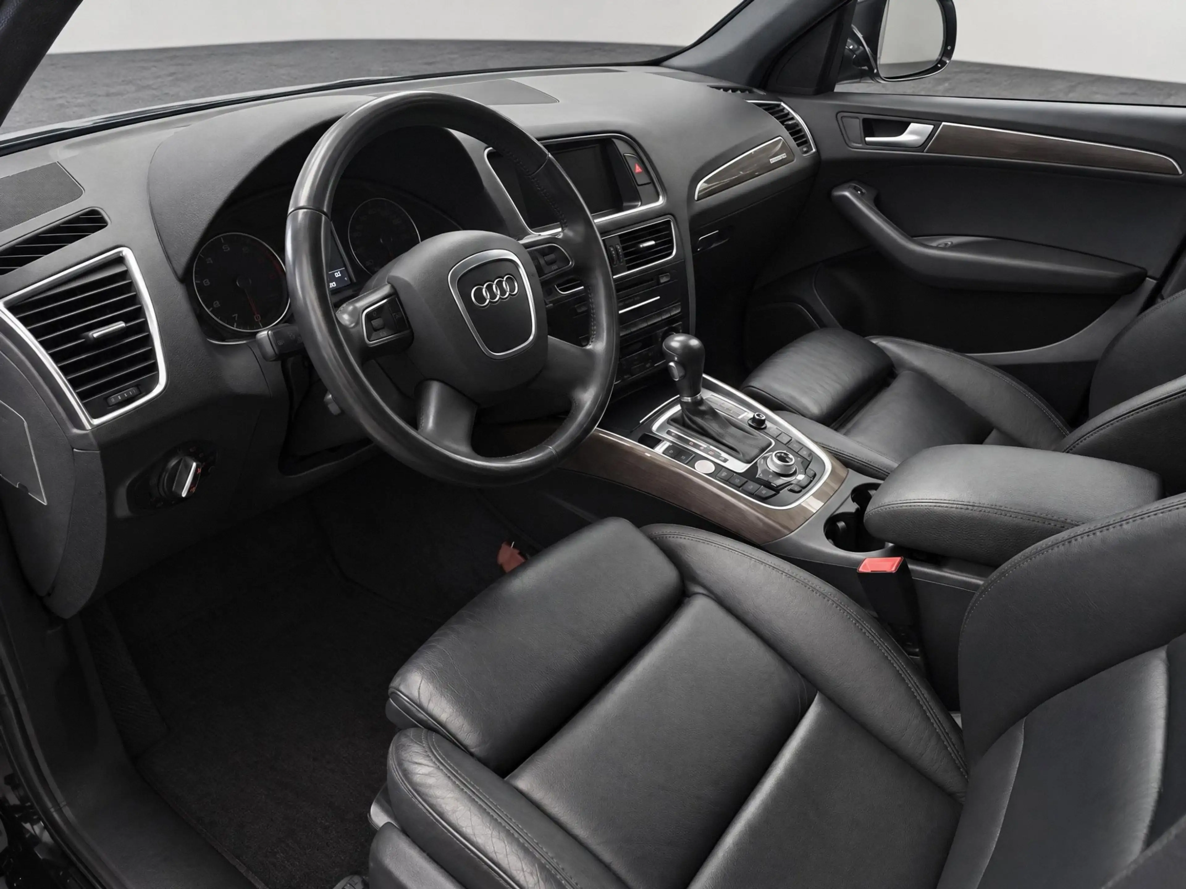 Audi Q5 2.0 TFSI quattro Pro Line // GEREVISEERDE MOTOR // — photo 7