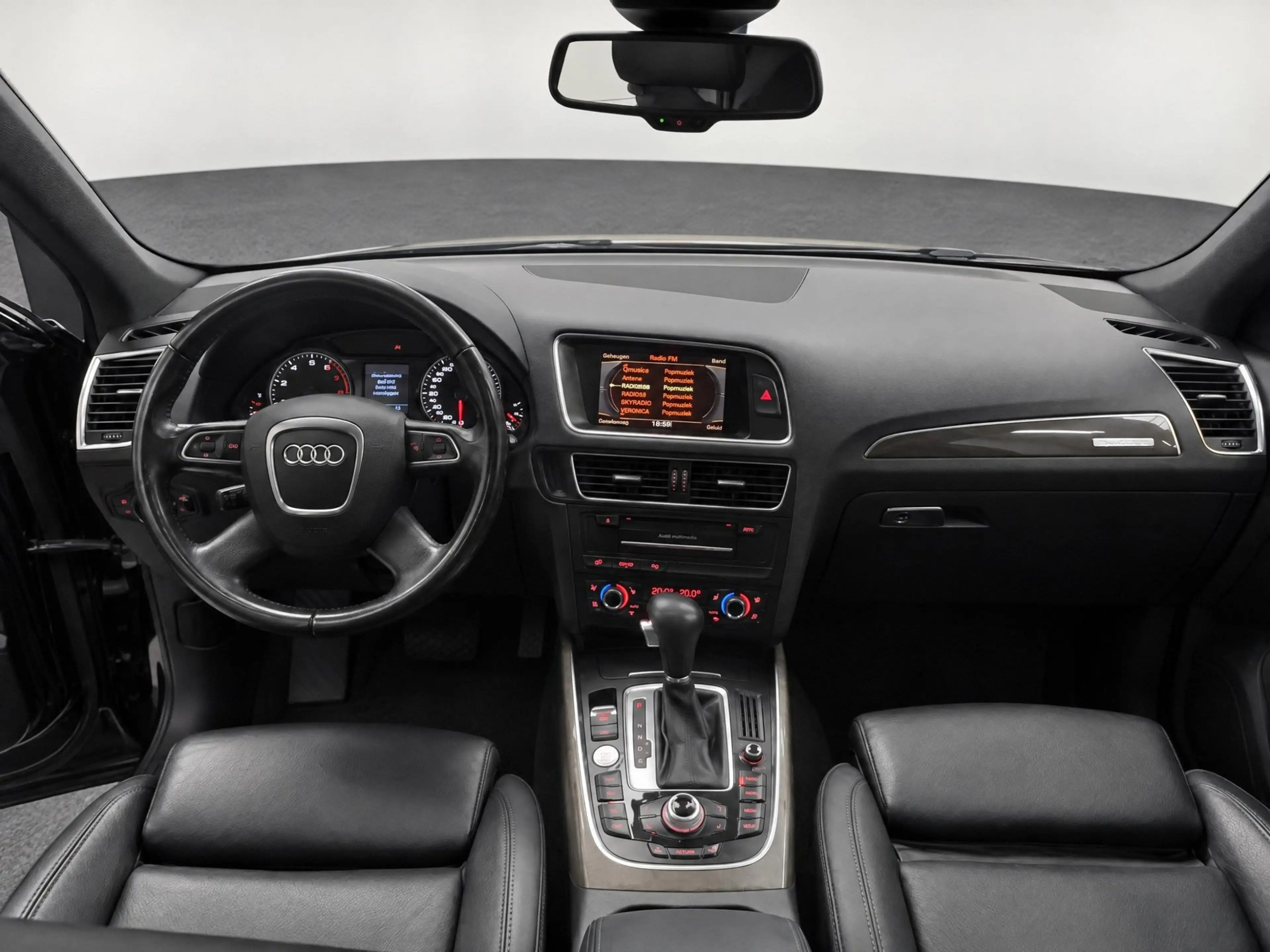 Audi Q5 2.0 TFSI quattro Pro Line // GEREVISEERDE MOTOR // — photo 13