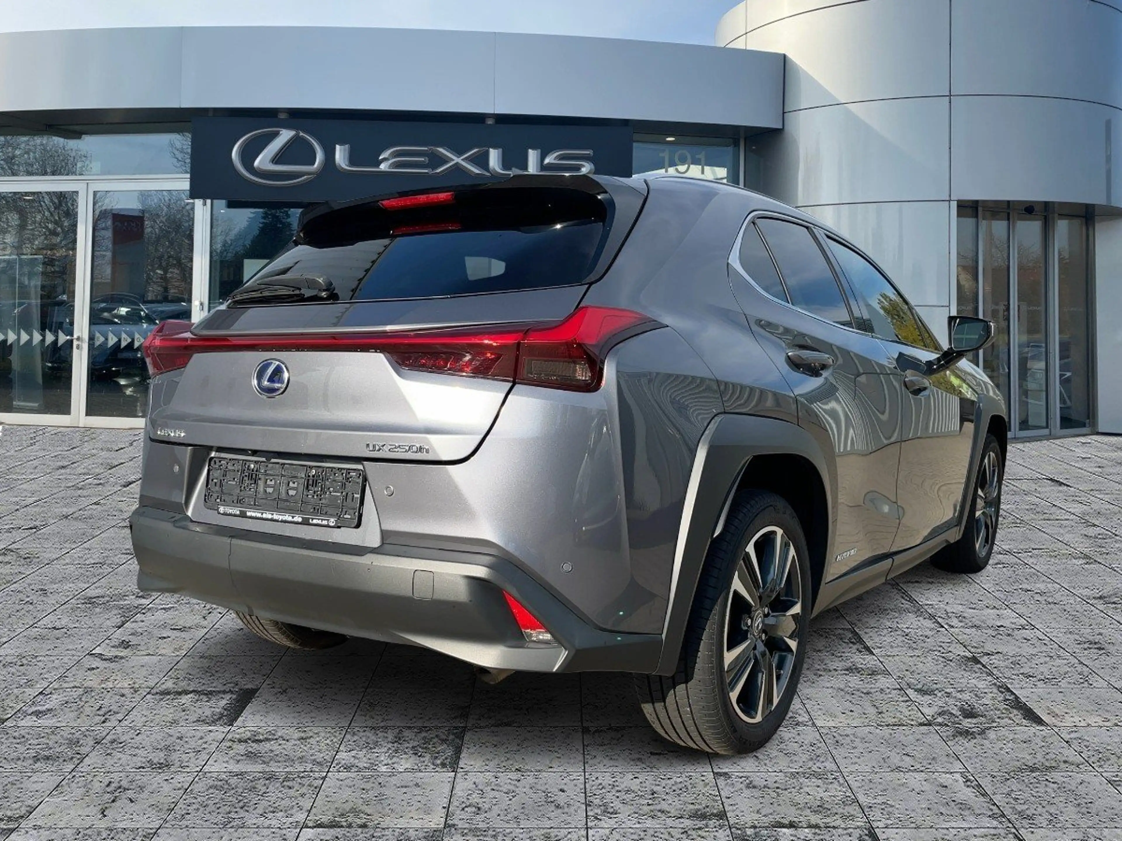 Lexus UX 250h Style Edition ACC*KAM*SHZ*DAB — photo 5