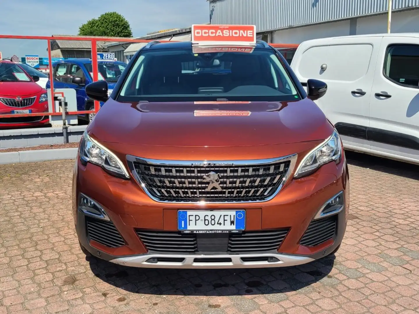 Peugeot 3008 BlueHDi 130 S&S Allure Bronzo - 2
