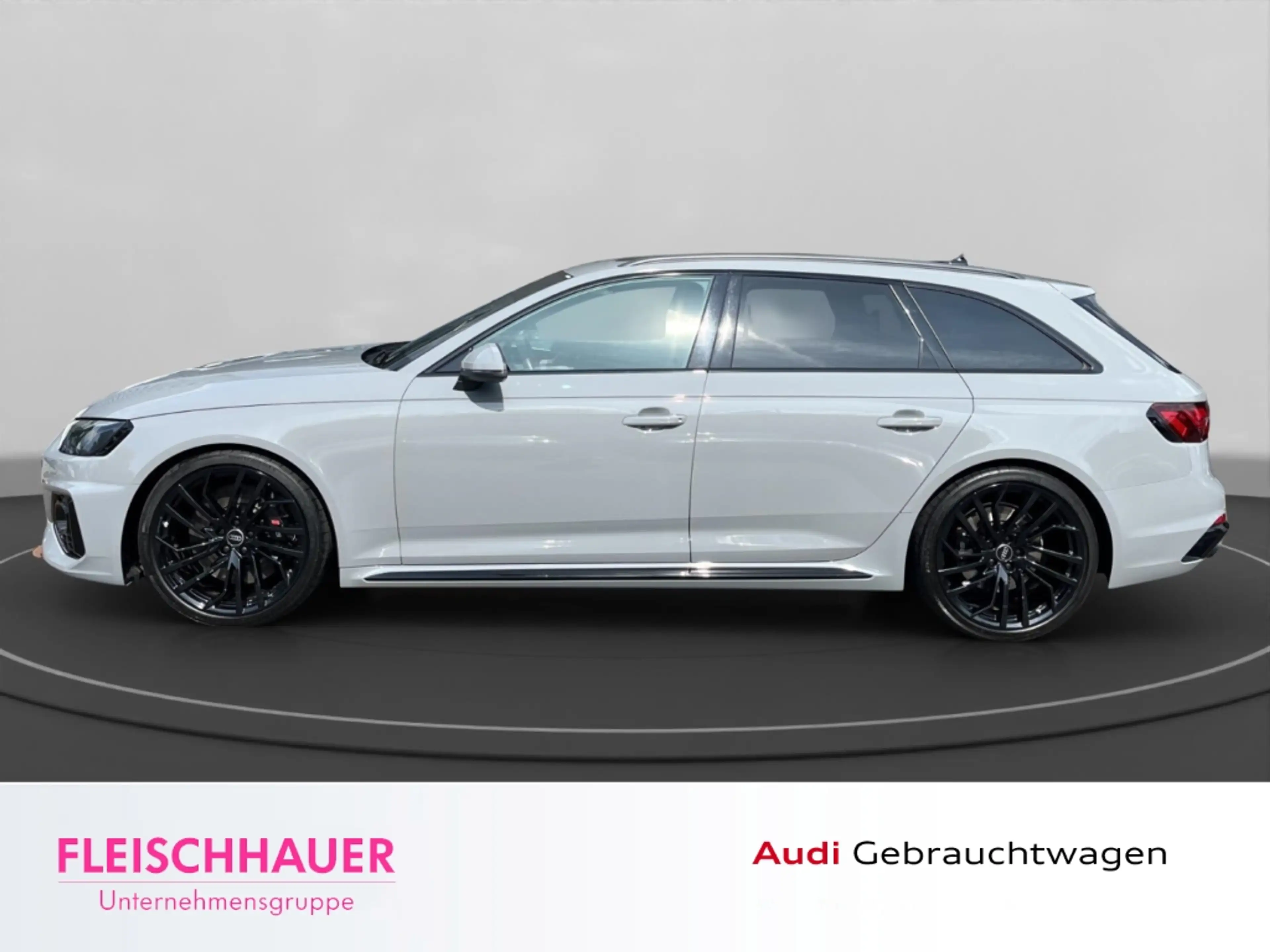 Audi RS4 Avant 2.9 TFSI quattro AHK+B&O+PANO+KAMERA+MATRIX — photo 3