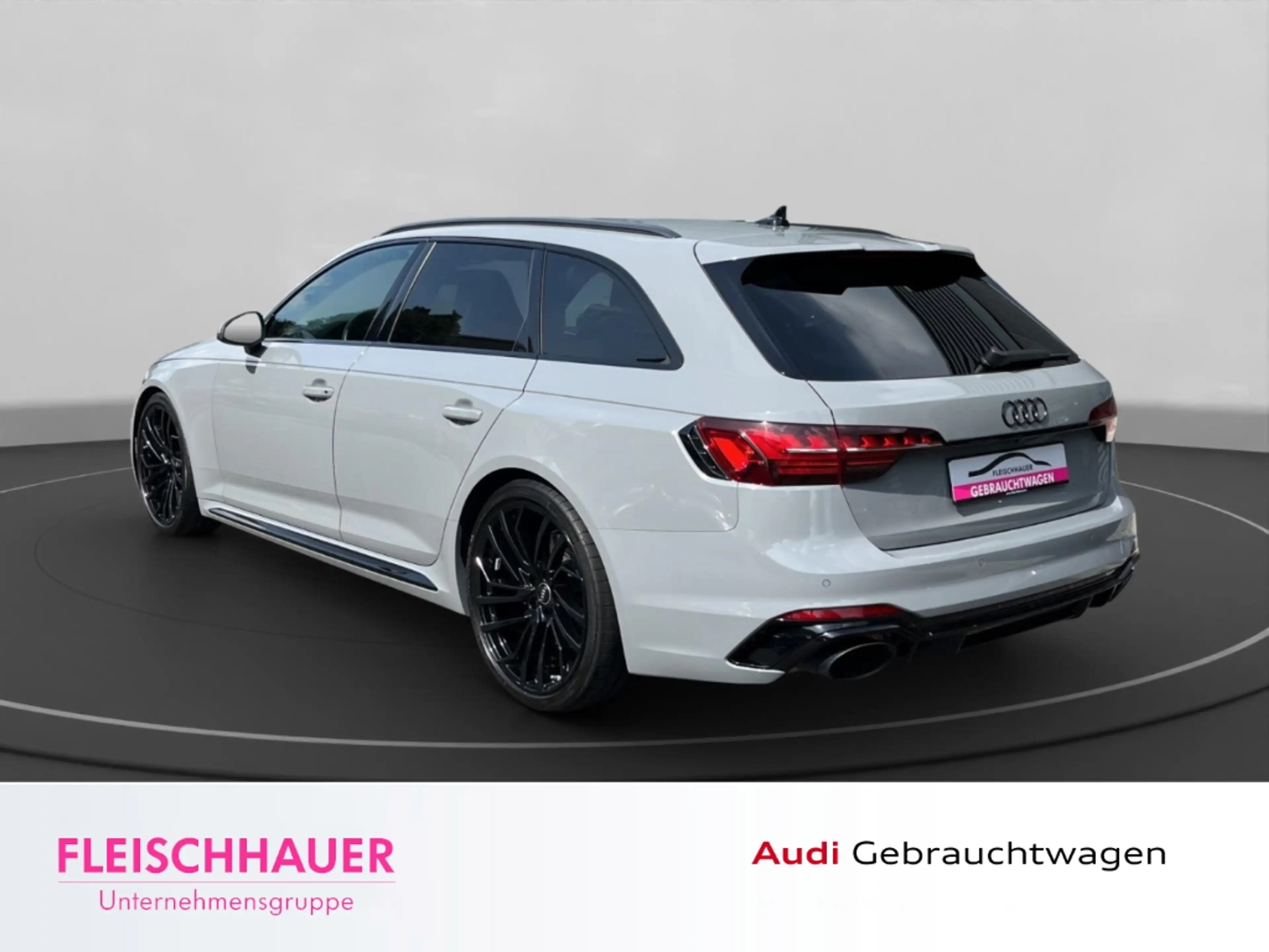 Audi RS4 Avant 2.9 TFSI quattro AHK+B&O+PANO+KAMERA+MATRIX — photo 5