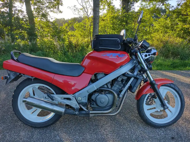 Honda NTV 650 Revere