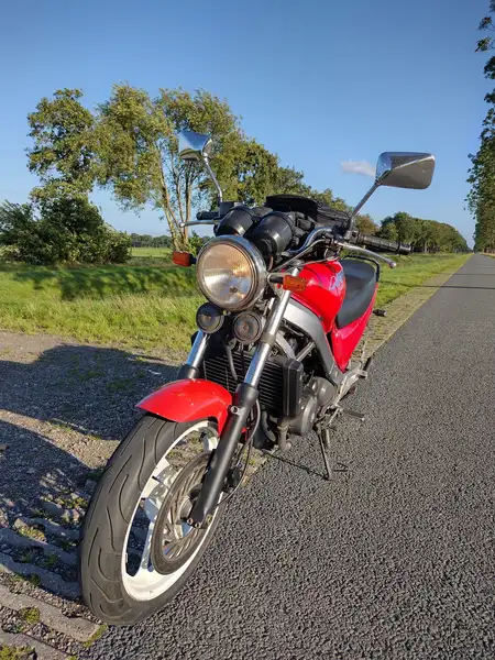 Honda NTV 650 Revere - foto 6