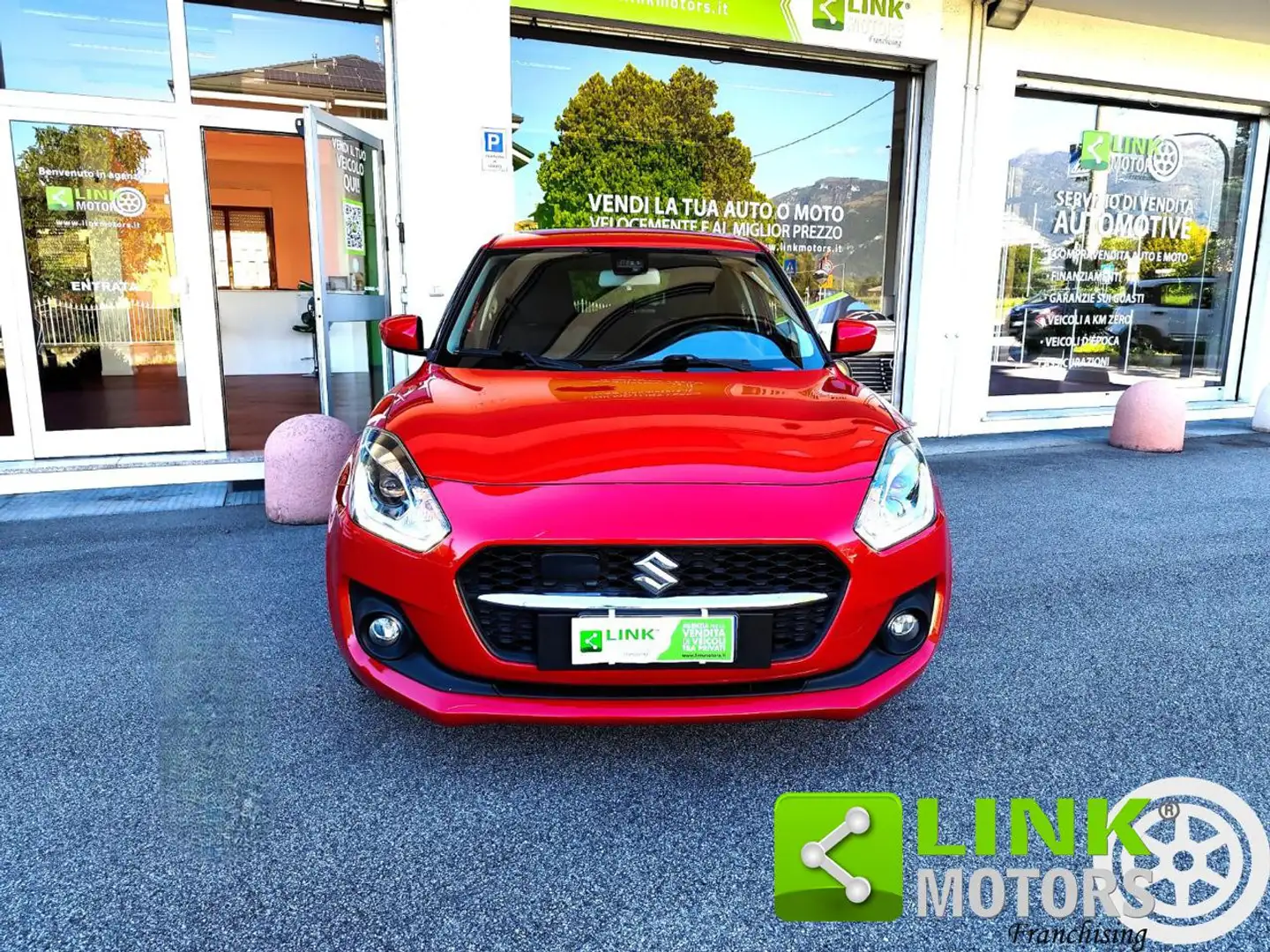 Suzuki Swift 1.2 Hybrid Cool GARANZIA INCLUSA Rojo - 2