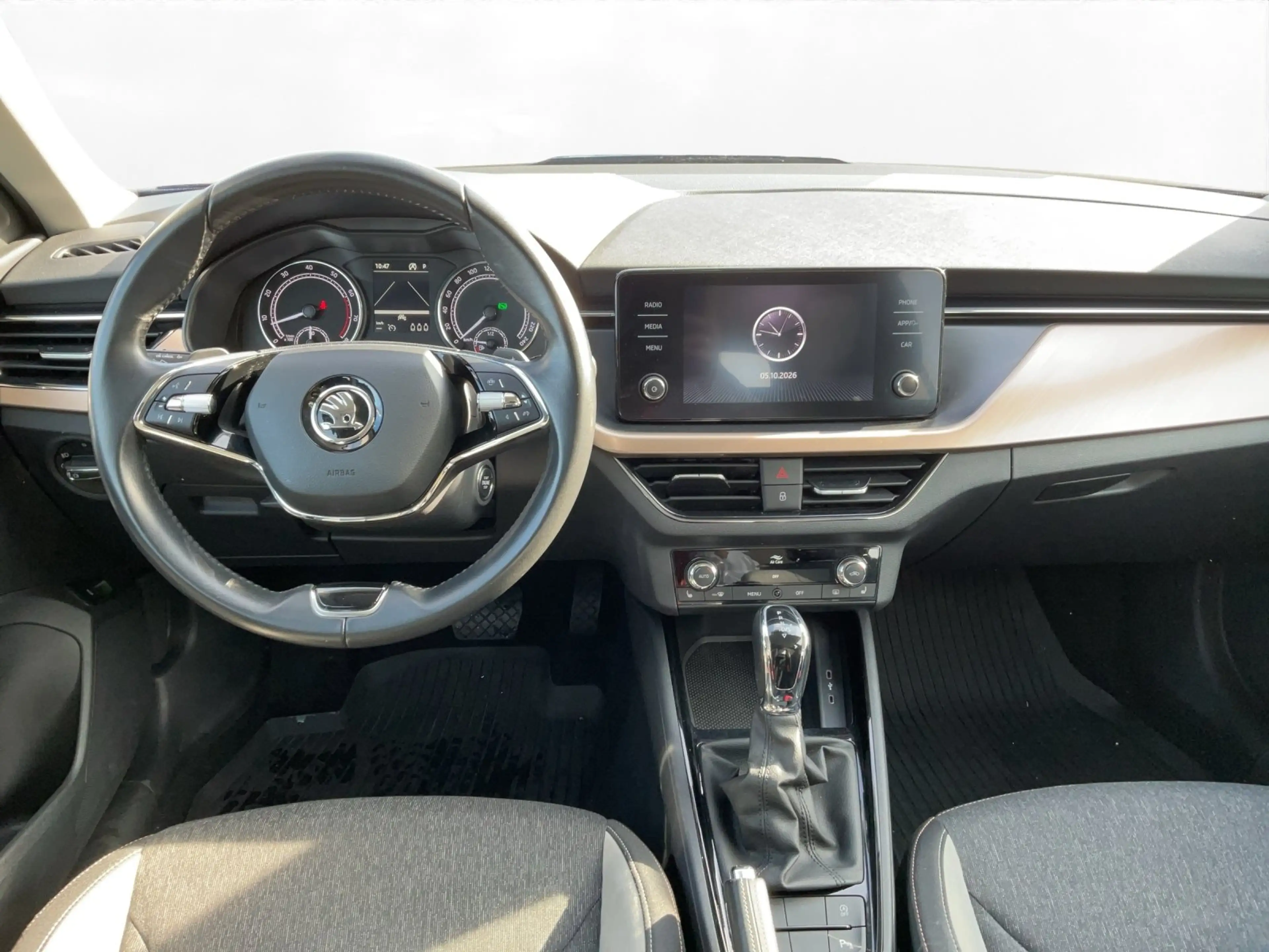 Skoda Kamiq 1.5 TSI DSG STYLE — photo 12