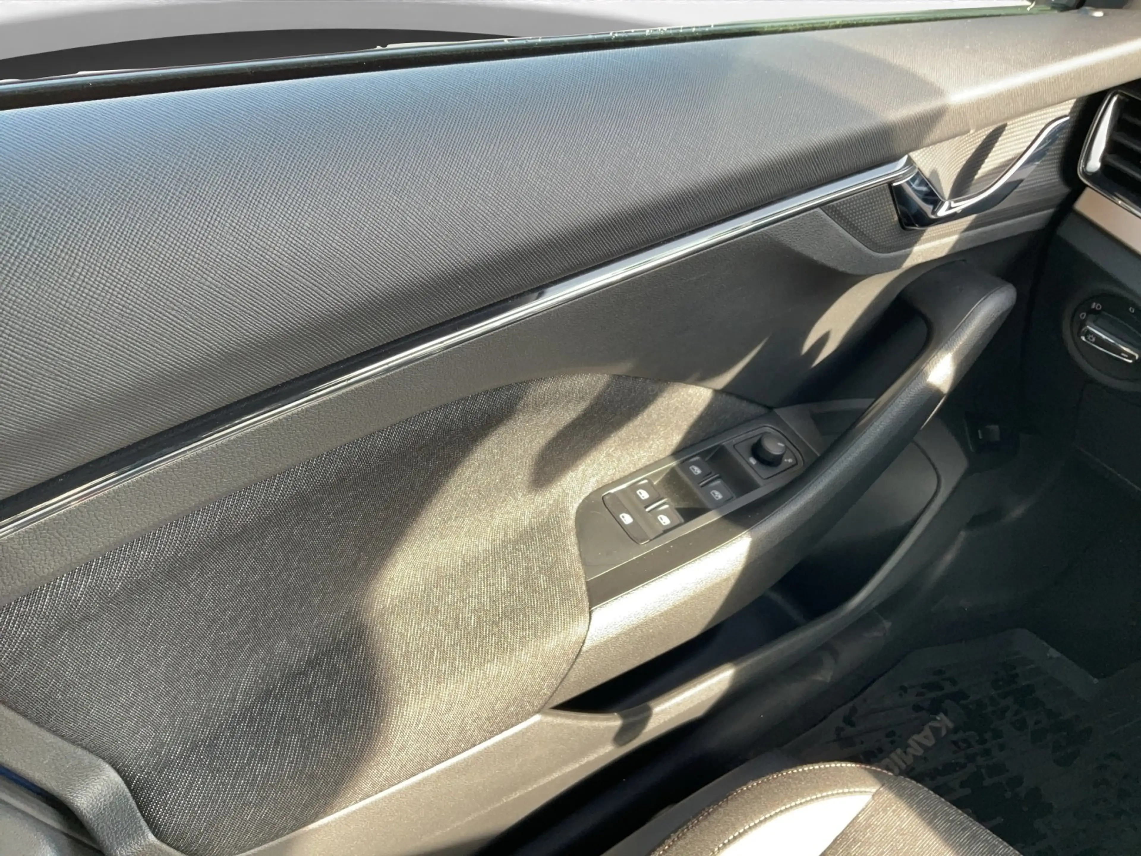 Skoda Kamiq 1.5 TSI DSG STYLE — photo 10