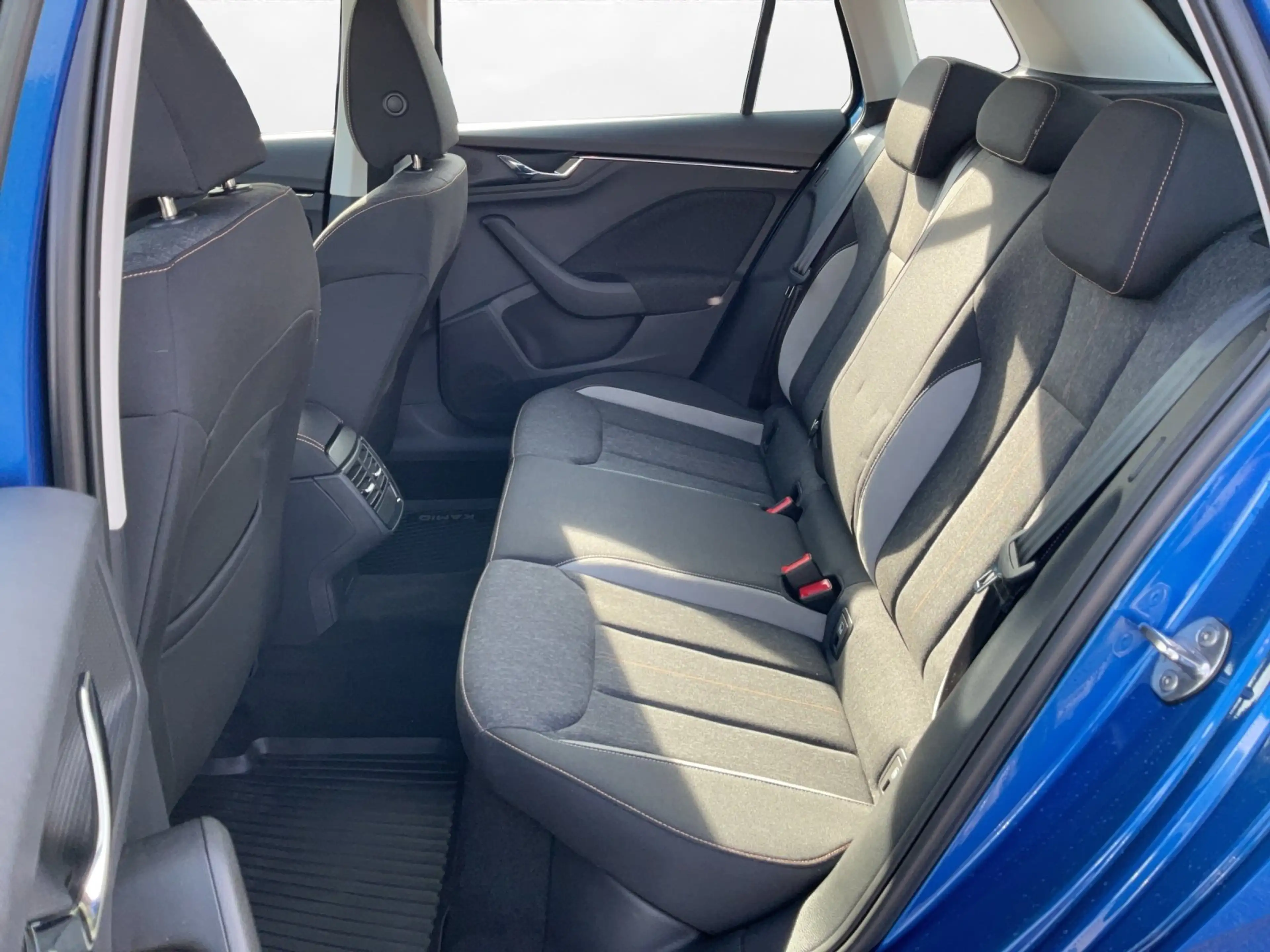 Skoda Kamiq 1.5 TSI DSG STYLE — photo 11