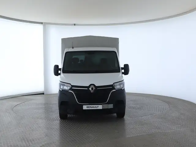 Renault Master view 2