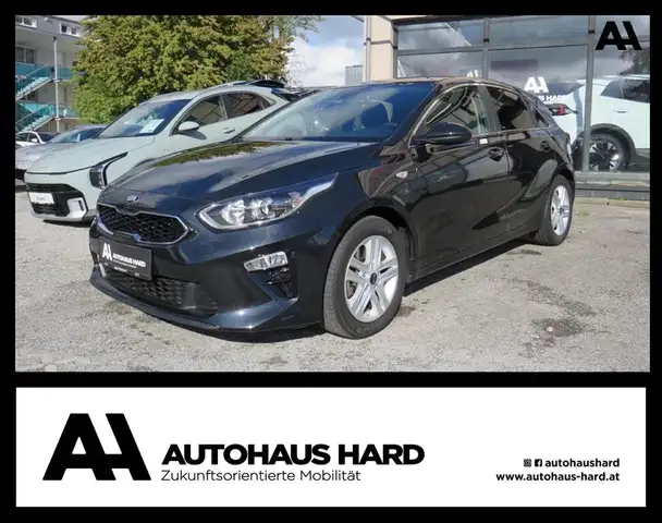 Kia Ceed / cee'd ceed 1,4 MPI Silber MT6