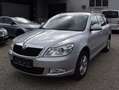 Skoda Octavia Combi Ambition 1,6 TDI CR DPF 4x4 Zilver - thumbnail 1