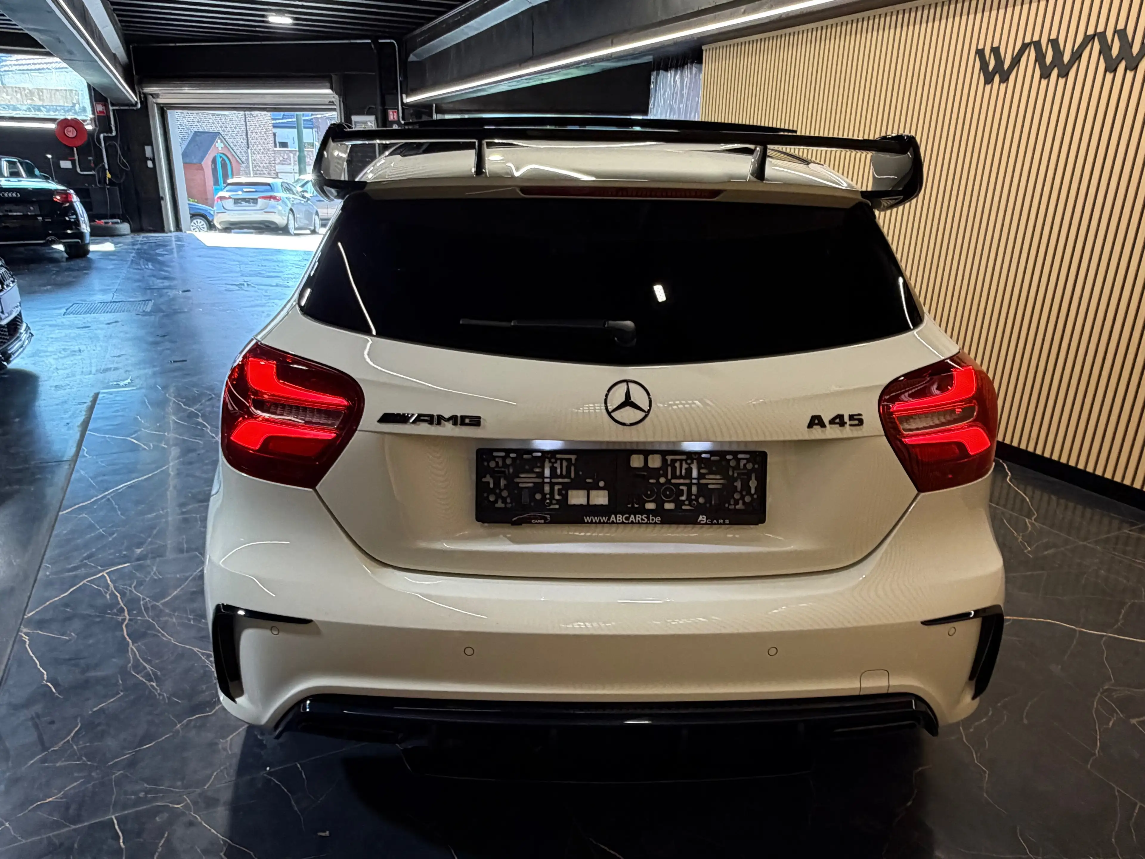 Mercedes-Benz A 45 AMG 4-MATIC PACK AERO ** RACE ** GARANTIE 12 MOIS ** — photo 7