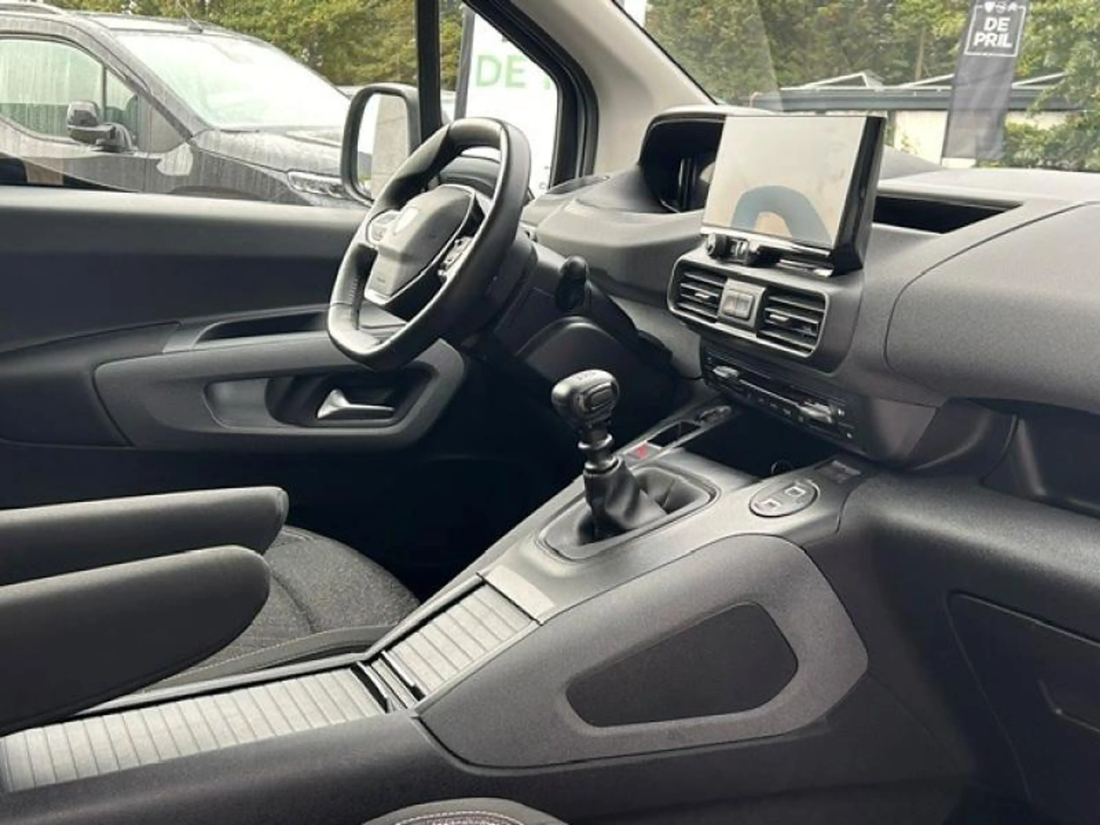 Peugeot Rifter Allure — photo 11