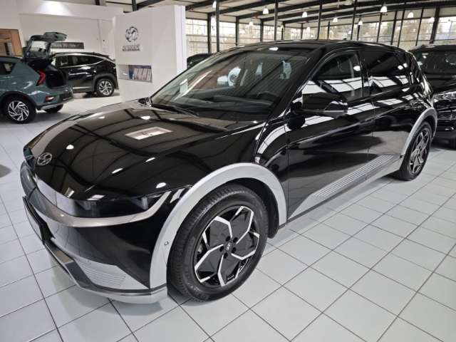 Hyundai IONIQ 5 Hyundai mit Allradantrieb und 58kWh Batterie, UNIQ